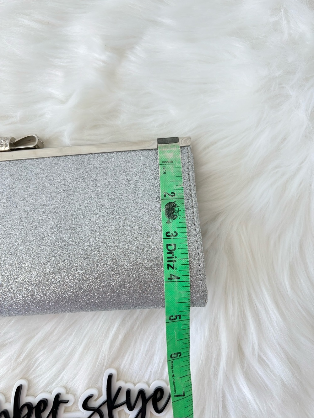 Silver Glitter Bow Clasp Evening Clutch - Picture 13 of 13